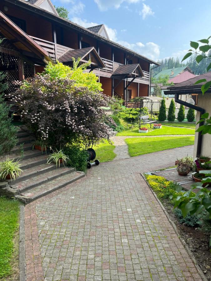 Central Courtyard Slavske Exterior photo